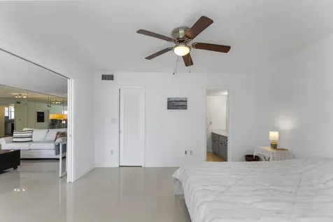 3100 NE 49th Street Fort Lauderdale FL 33308