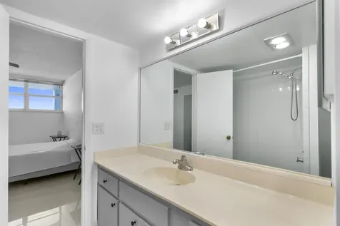 3100 NE 49th Street Fort Lauderdale FL 33308