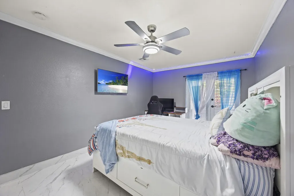 22731 SW 55th Way Boca Raton FL 33433