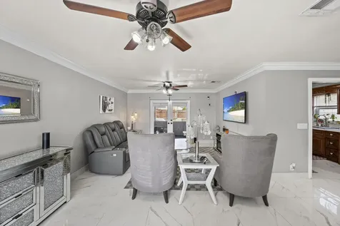 22731 SW 55th Way Boca Raton FL 33433