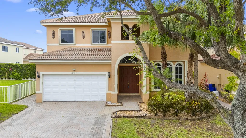 19389 SW 64th Street Pembroke Pines FL 33332
