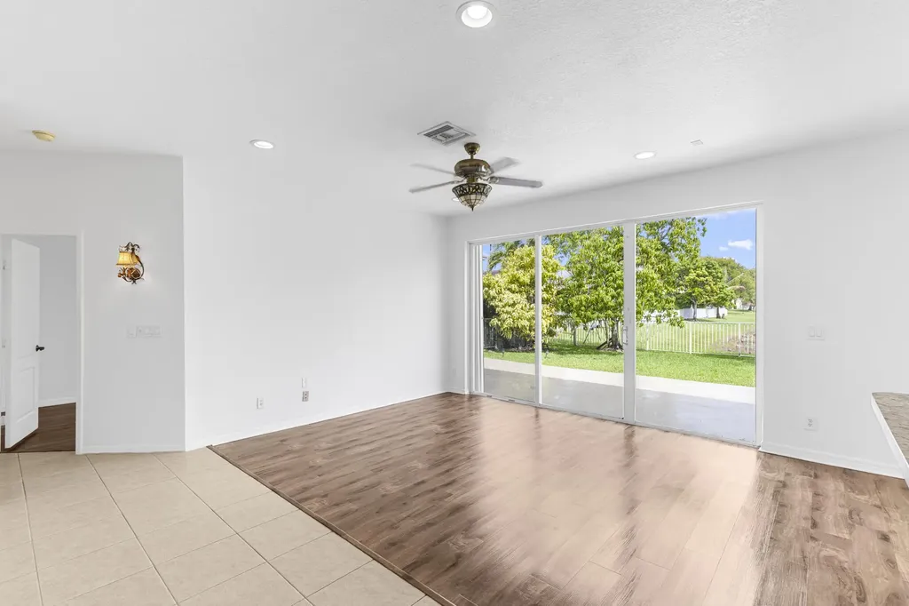 19389 SW 64th Street Pembroke Pines FL 33332