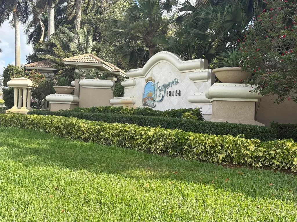 19389 SW 64th Street Pembroke Pines FL 33332