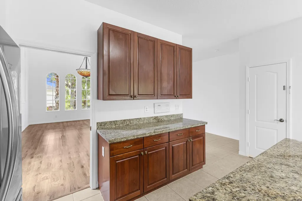 19389 SW 64th Street Pembroke Pines FL 33332