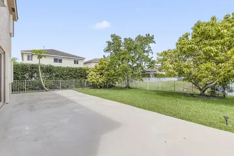 19389 SW 64th Street Pembroke Pines FL 33332