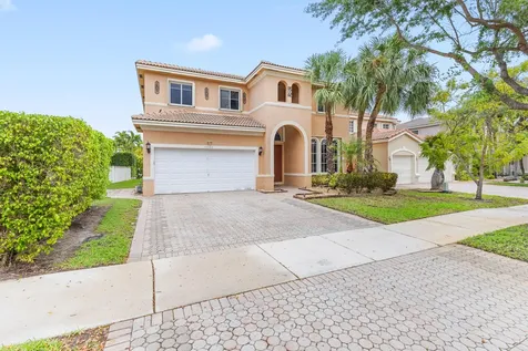 19389 SW 64th Street Pembroke Pines FL 33332