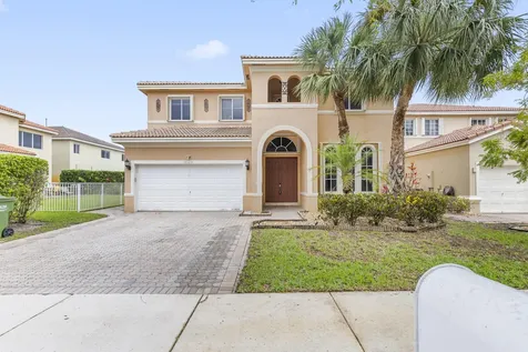 19389 SW 64th Street Pembroke Pines FL 33332