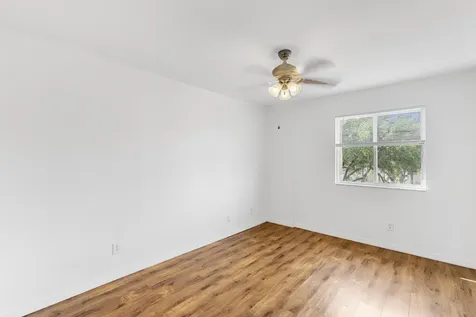 19389 SW 64th Street Pembroke Pines FL 33332