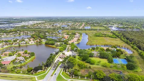 19389 SW 64th Street Pembroke Pines FL 33332