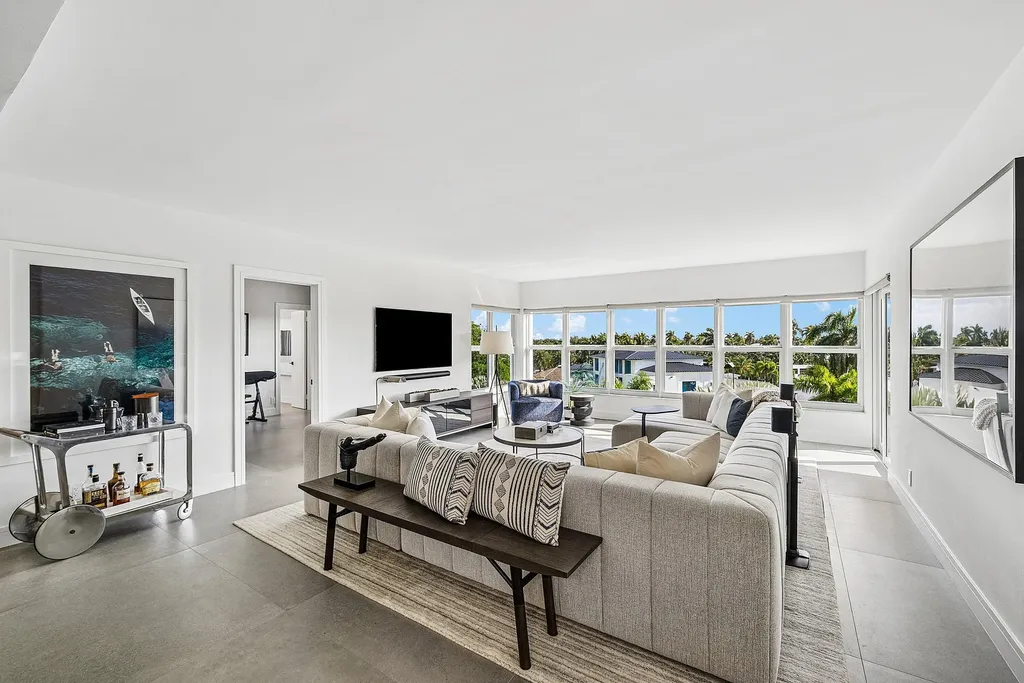 1000 Lowry Street Delray Beach FL 33483