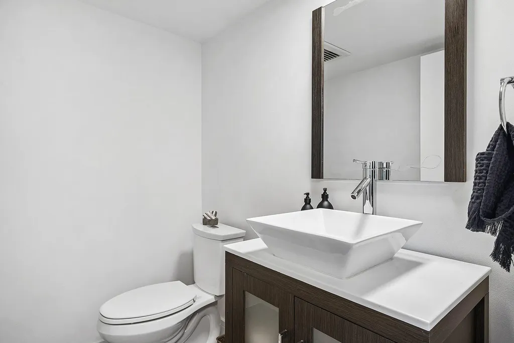 1000 Lowry Street Delray Beach FL 33483