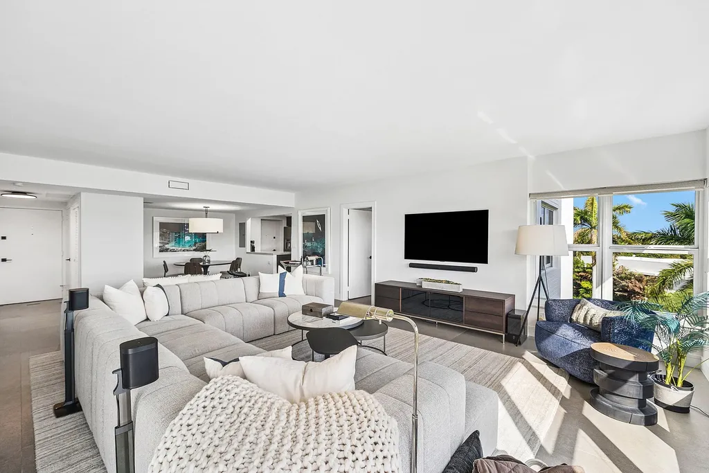 1000 Lowry Street Delray Beach FL 33483