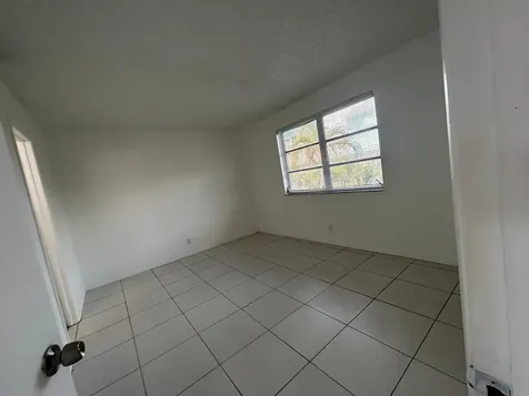 7860 NW 50th Street Lauderhill FL 33351