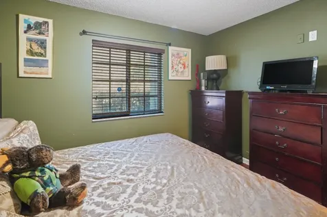 3181 Holiday Springs Boulevard Margate FL 33063
