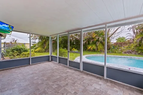 1025 SW Spataro Avenue Port St Lucie FL 34953