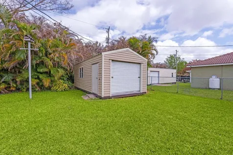 1025 SW Spataro Avenue Port St Lucie FL 34953