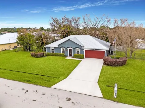 1025 SW Spataro Avenue Port St Lucie FL 34953