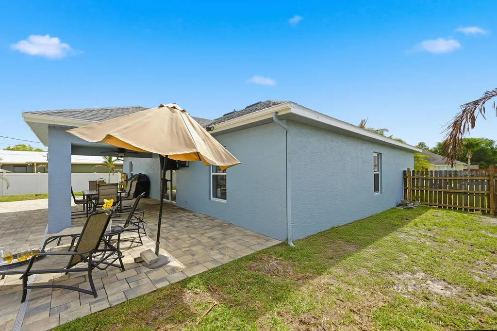 873 SW Commonwealth Road Port St Lucie FL 34953