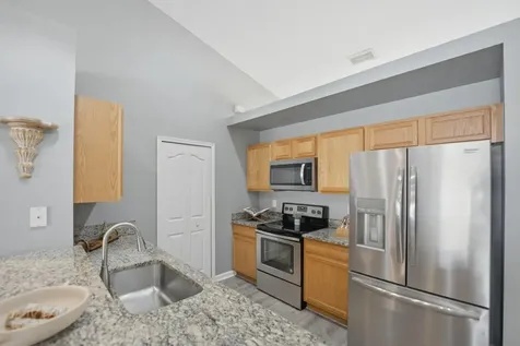 873 SW Commonwealth Road Port St Lucie FL 34953