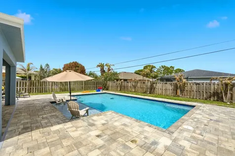873 SW Commonwealth Road Port St Lucie FL 34953