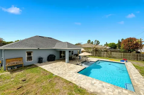 873 SW Commonwealth Road Port St Lucie FL 34953