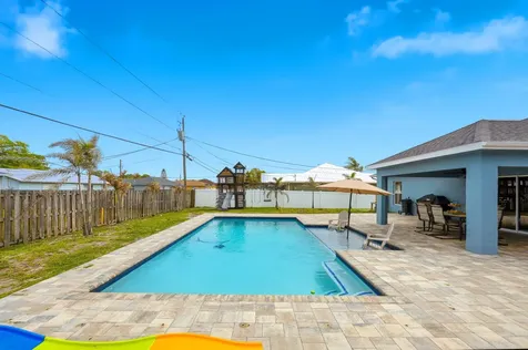 873 SW Commonwealth Road Port St Lucie FL 34953