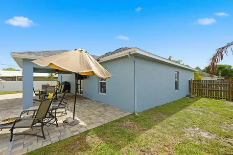 873 SW Commonwealth Road Port St Lucie FL 34953