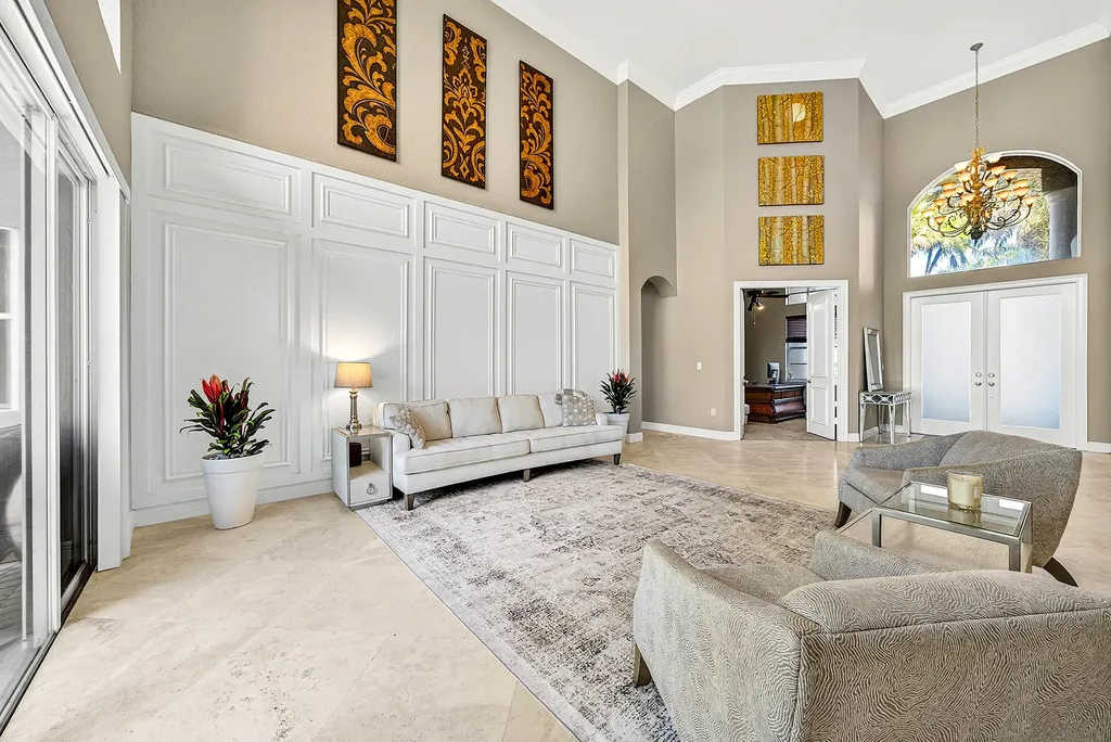 19582 Saturnia Lakes Drive Boca Raton FL 33498