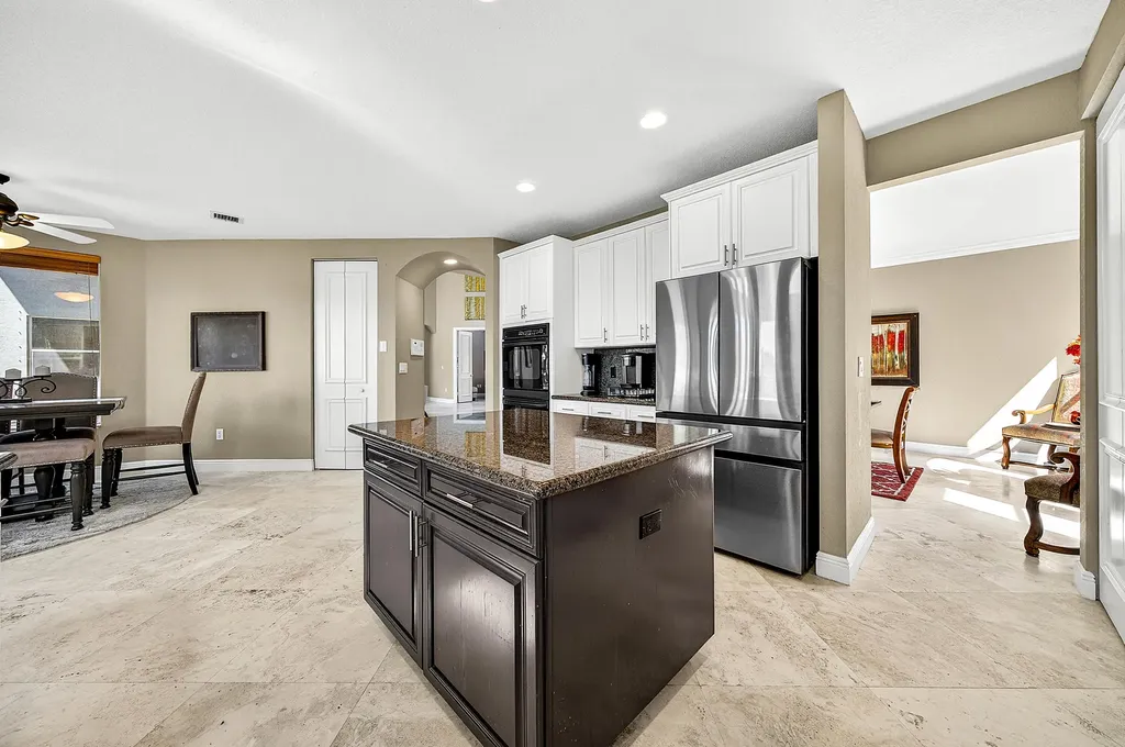 19582 Saturnia Lakes Drive Boca Raton FL 33498