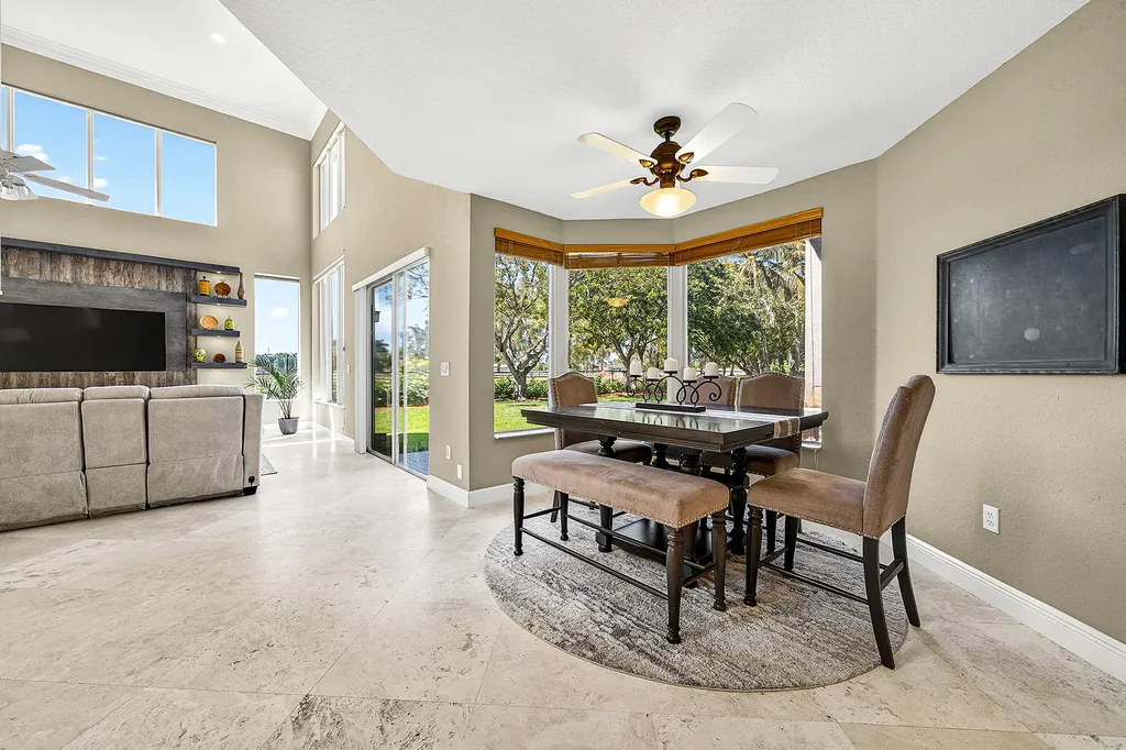 19582 Saturnia Lakes Drive Boca Raton FL 33498
