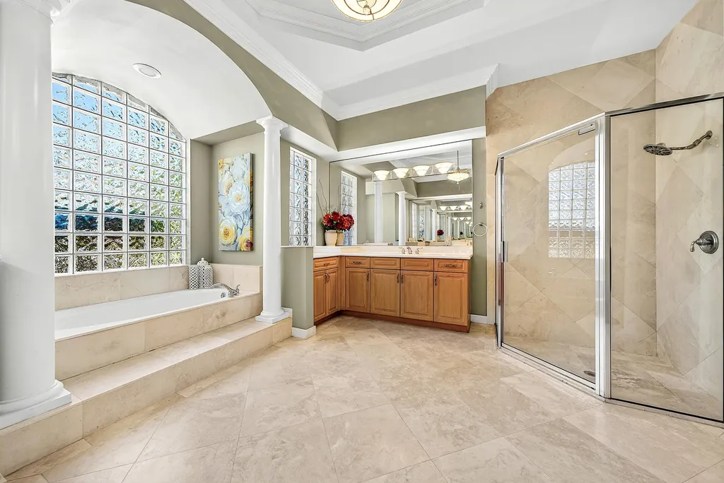 19582 Saturnia Lakes Drive Boca Raton FL 33498