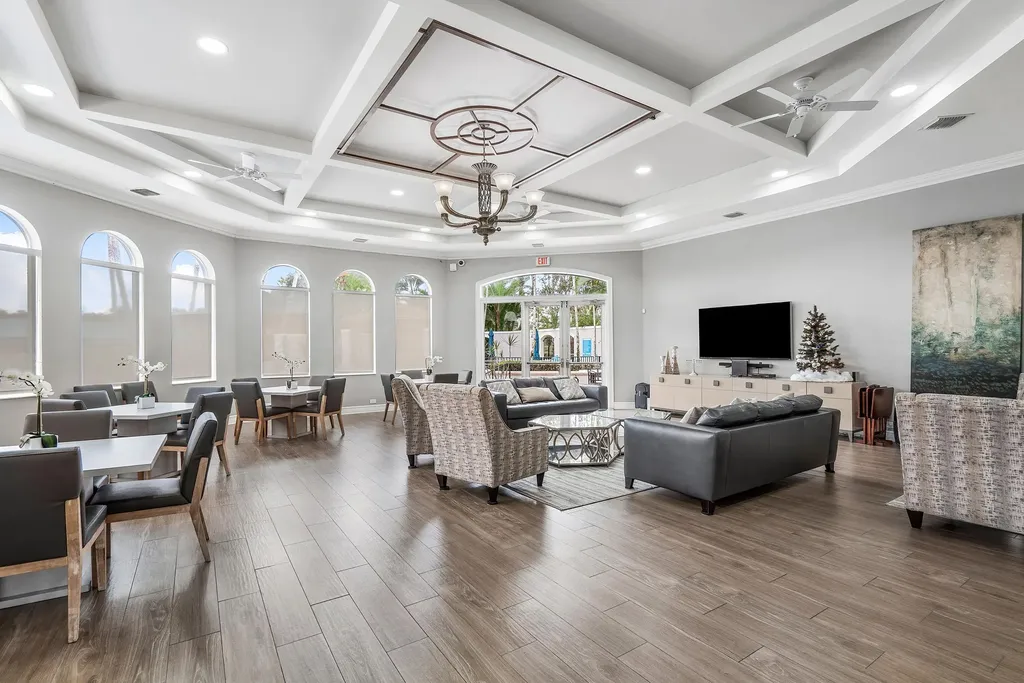 19582 Saturnia Lakes Drive Boca Raton FL 33498