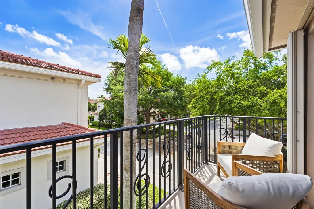161 Evergrene Parkway Palm Beach Gardens FL 33410