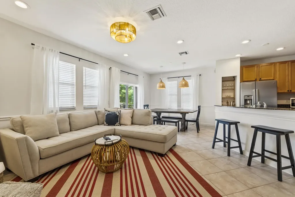 161 Evergrene Parkway Palm Beach Gardens FL 33410