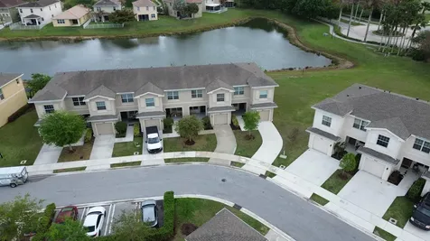 2621 NW Treviso Circle Port St Lucie FL 34986