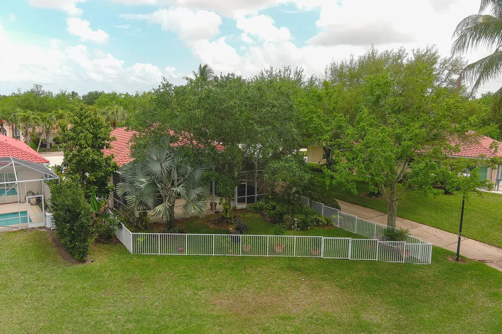 2525 Kittbuck Way West Palm Beach FL 33411