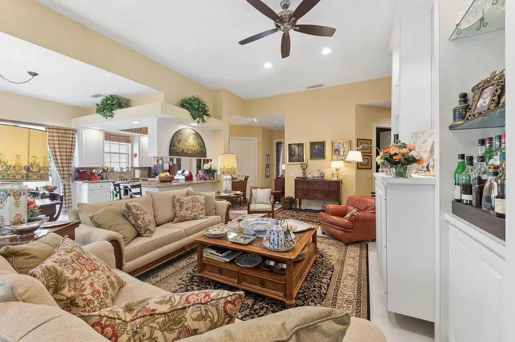 2525 Kittbuck Way West Palm Beach FL 33411