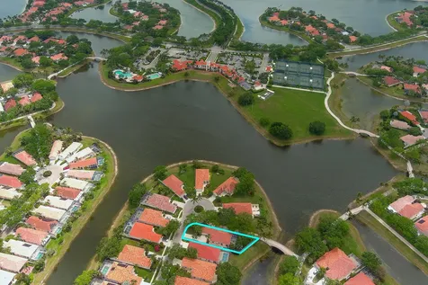 2525 Kittbuck Way West Palm Beach FL 33411