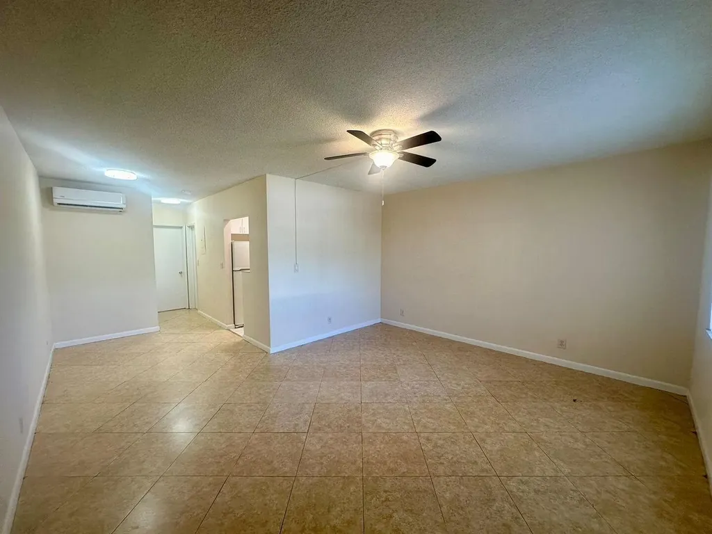 2170 NE 51st Court Fort Lauderdale FL 33308