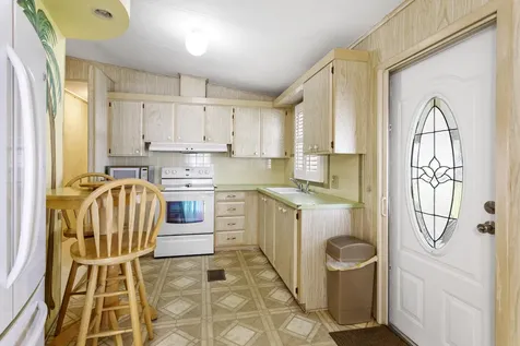 18007 Huapi Bay Boynton Beach FL 33436