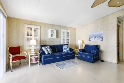 18007 Huapi Bay Boynton Beach FL 33436