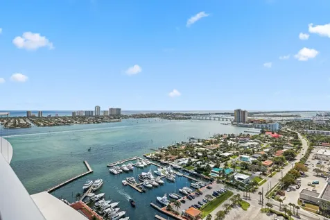 220 Lake Shore Drive Lake Park FL 33403
