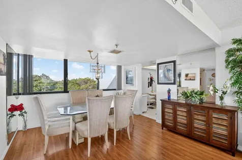 8200 Lakeshore Drive Hypoluxo FL 33462