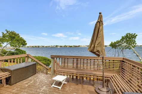8200 Lakeshore Drive Hypoluxo FL 33462