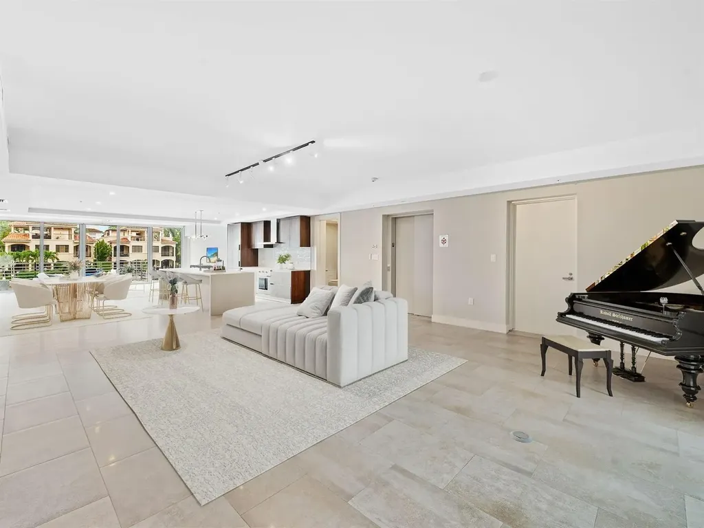 133 Isle Of Venice Drive Fort Lauderdale FL 33301