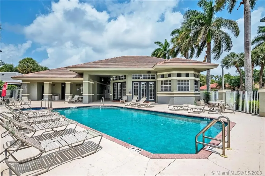 3529 Dunes Vista Drive Pompano Beach FL 33069