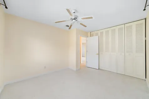1751 5th Avenue Vero Beach FL 32960