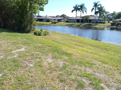 630 E Pointe Court SW Vero Beach FL 32962