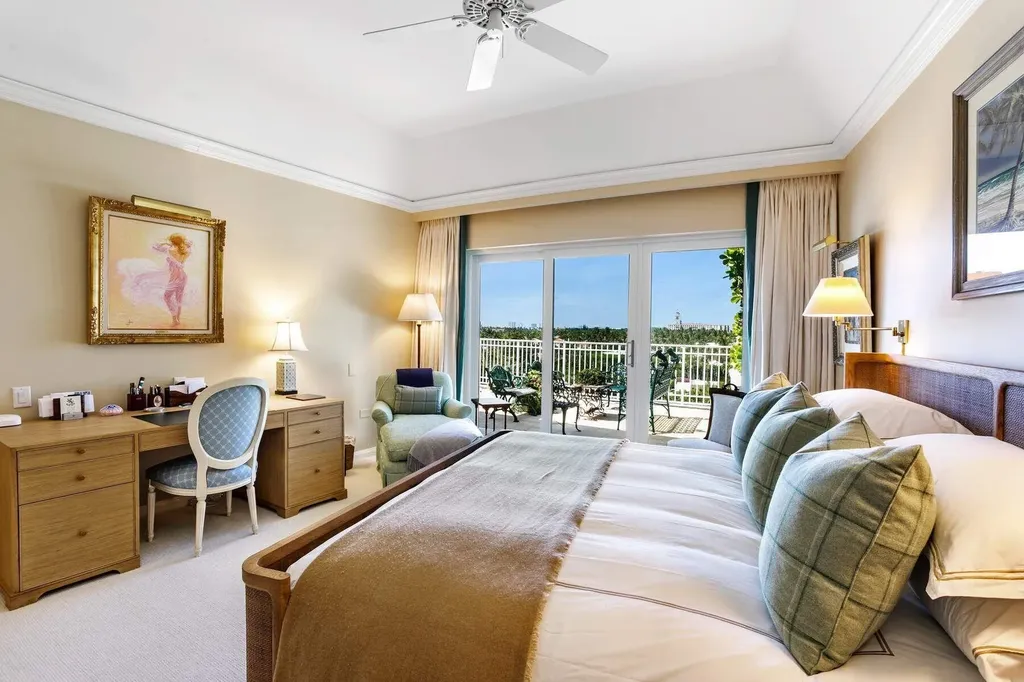 100 Royal Palm Way Palm Beach FL 33480