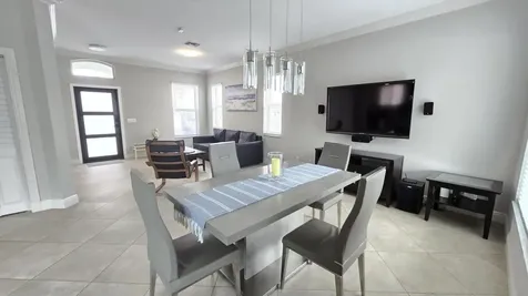6878 NW 33rd Street Margate FL 33063